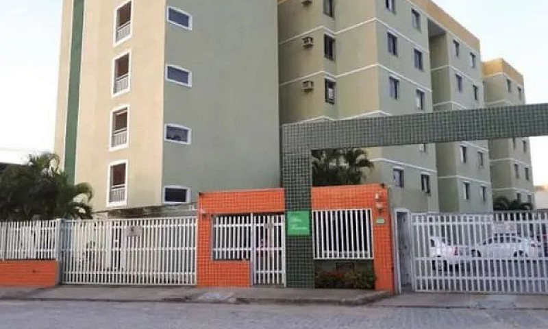 * Edifício Residenci...