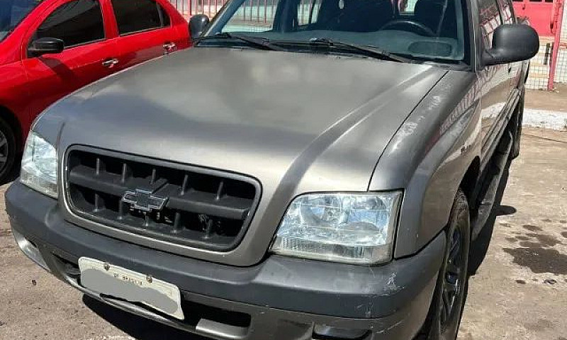 Chevrolet S10 Pick-U...