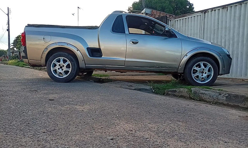 Chevrolet Montana 1....