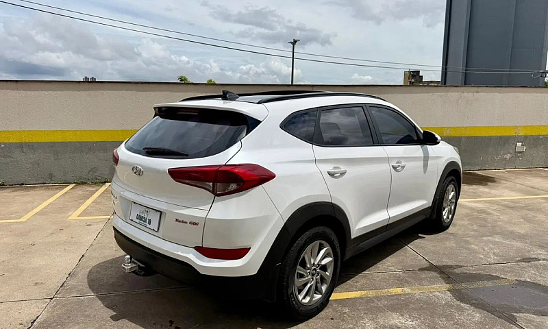 Hyundai Tucson Gls 1...