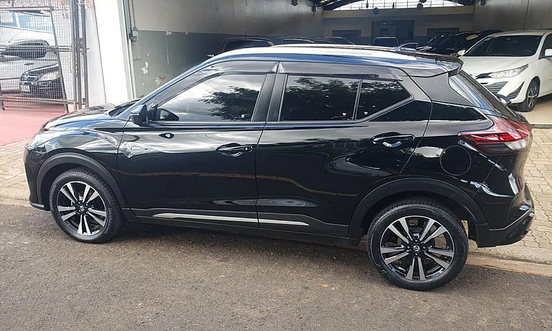 Nissan Kicks Advance...