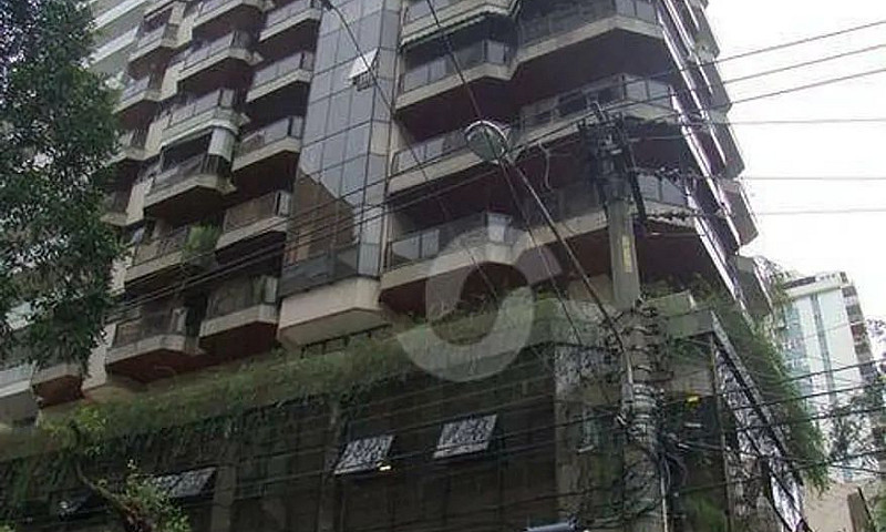 Apartamento Com 4 Do...