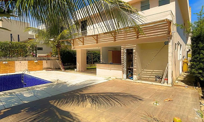 Casa De Luxo No Cond...