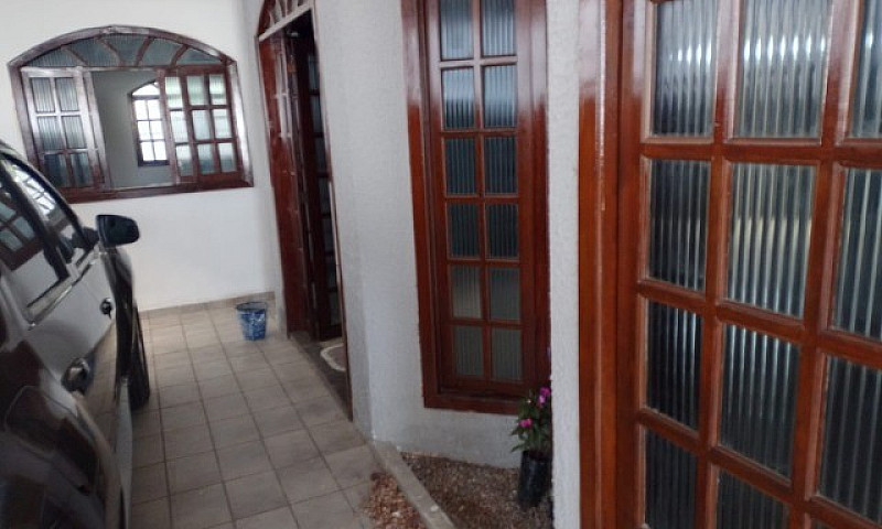 Casa Duplex À Venda!...