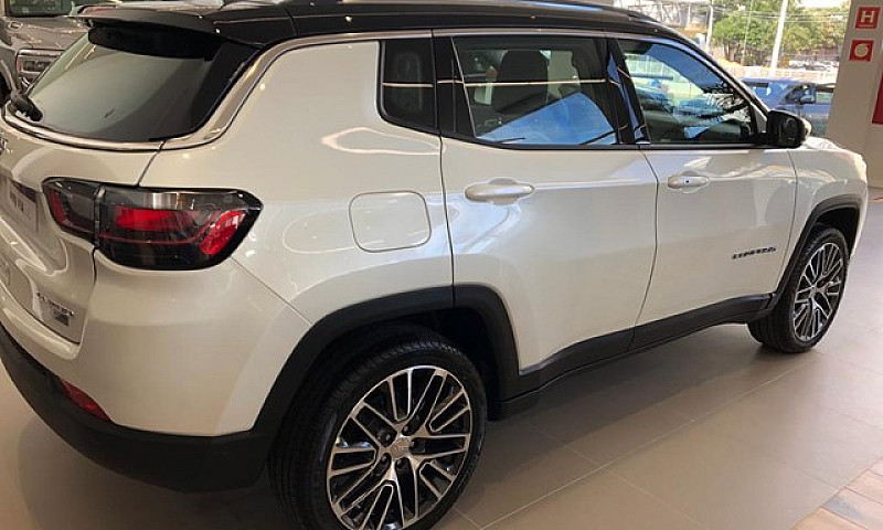 Jeep Compass 1.3 T27...