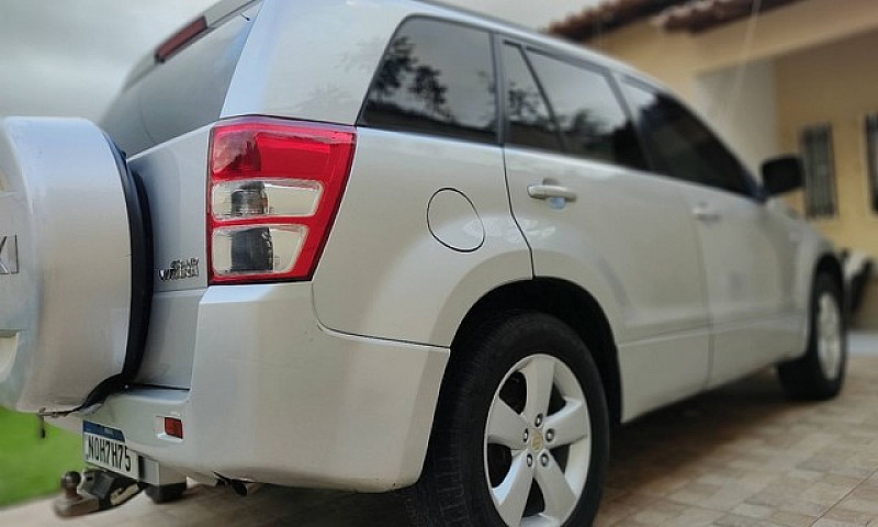 V/T Grand Vitara 4X2...