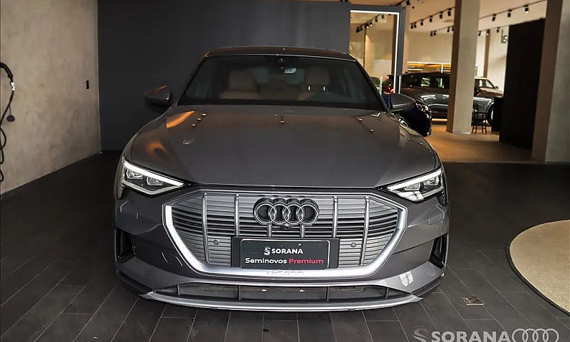 Audi E-Tron 2022...
