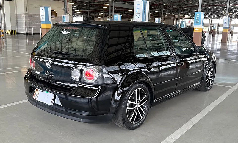 Volkswagen Golf 1.6 ...