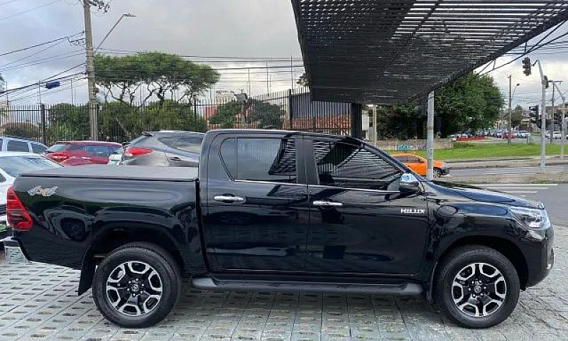 Hilux Srx 2.8 Diesel...