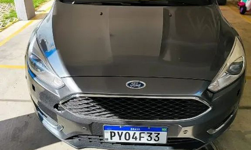 Ford Focus Fastback ...