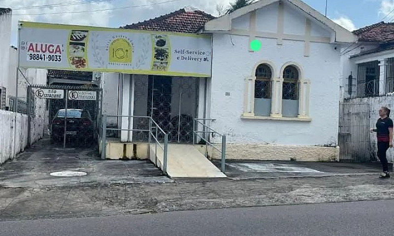 Casa Comercial Centr...
