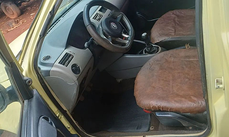 Volkswagen Saveiro C...