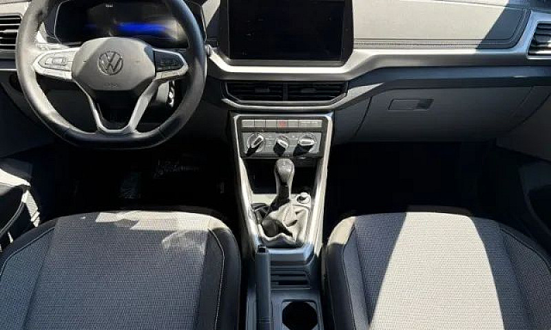 Volkswagen T-Cross 1...