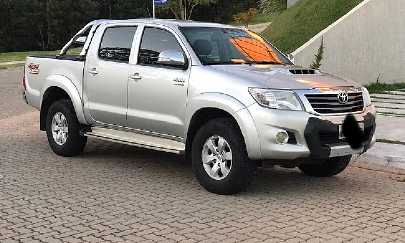 Hilux Cd Srv D-4 D 4...