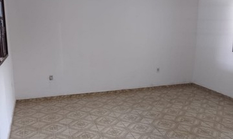 Casa Duplex À Venda!...