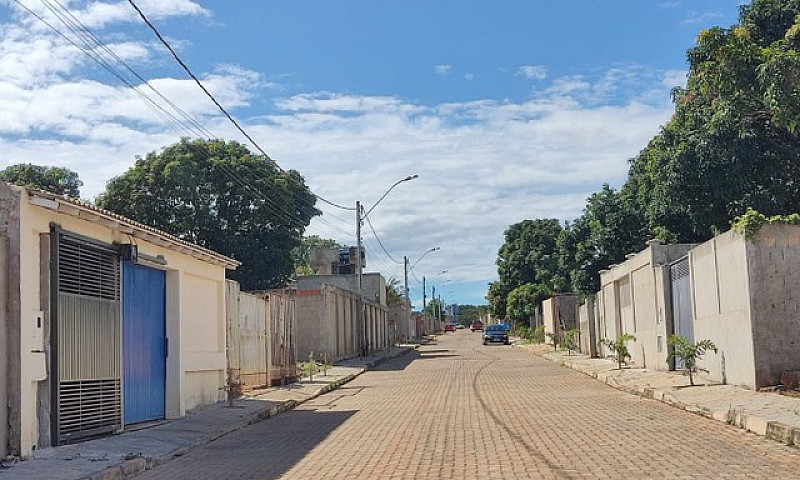 Casa 3 Quartos Em Co...