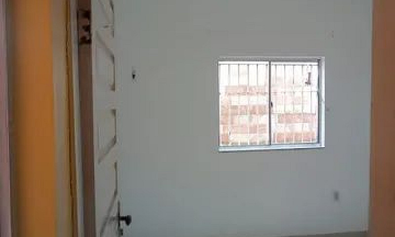 Casa No Marco, 1 Suí...