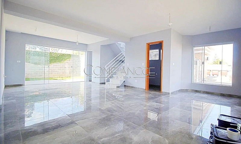 Casa Com 3 Quartos P...