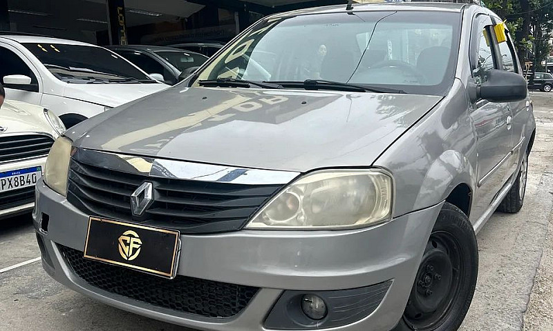 Vendo Renault Logan ...
