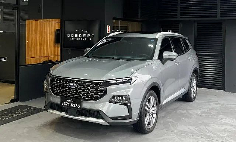 Ford Territory Titan...