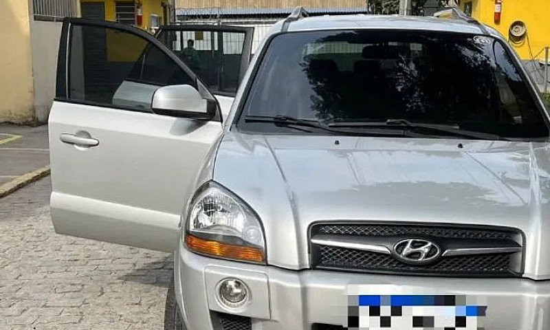 Hyundai Tucson 2.0 1...