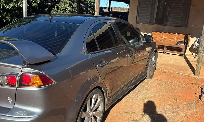 Mitsubishi Lancer 2....