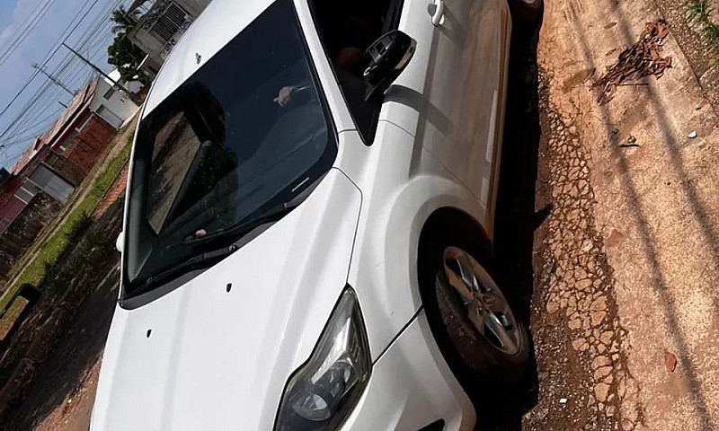 Ford Focus 1.6 S/Se/...
