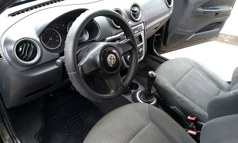 Volkswagen Gol (Novo...
