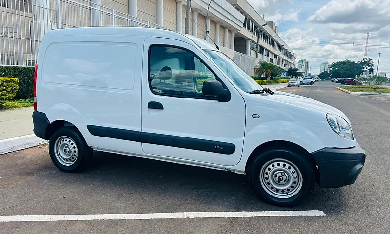 Renault Kangoo Exp 1...
