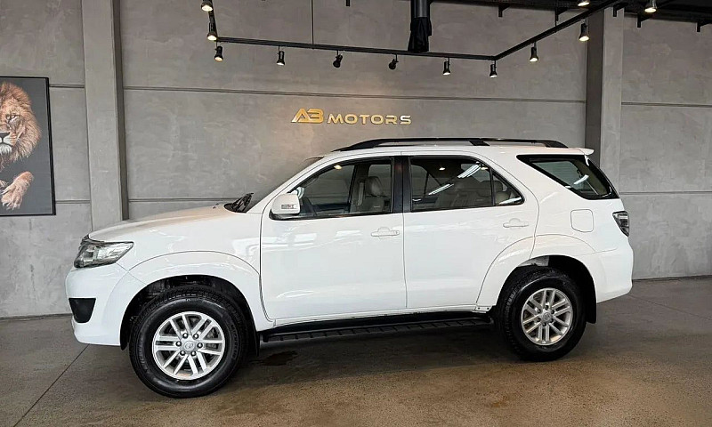 Toyota Hilux Sw4 2.7...