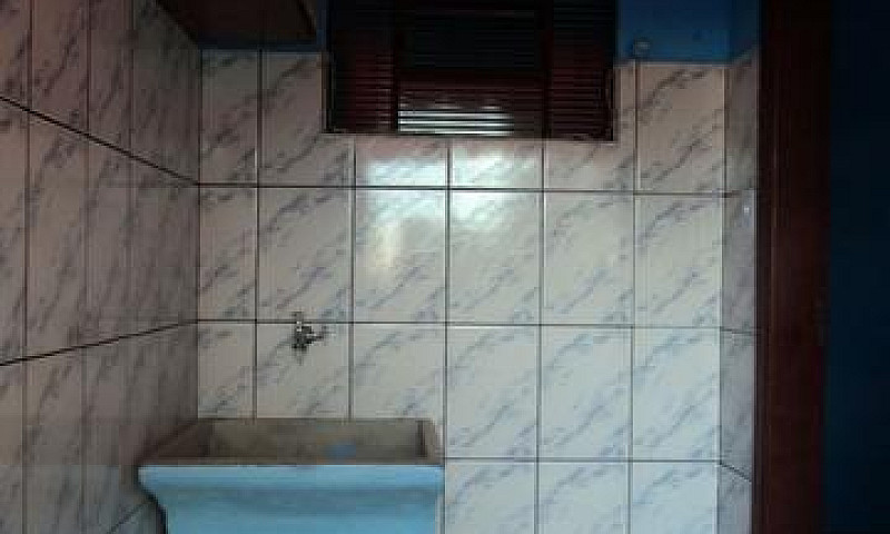 Casa 2 Cômodos E Boa...