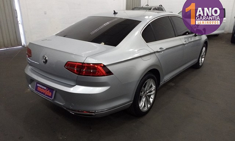 Volkswagen Passat Hi...