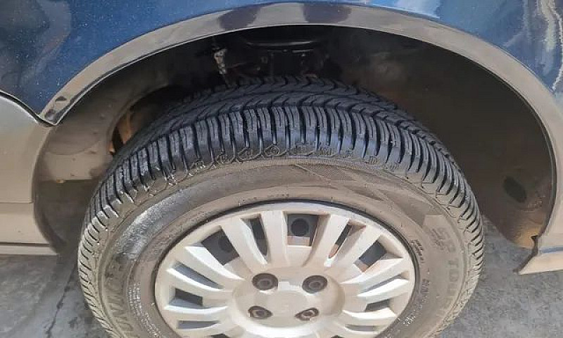 Fiat Uno ...