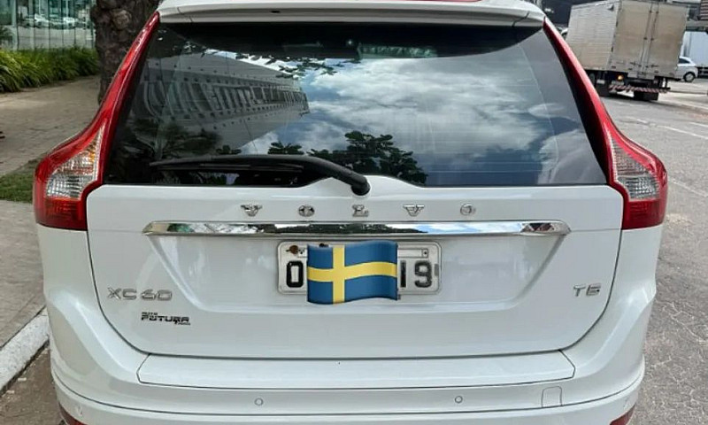 Volvo Xc 60 2.0 T5 5...