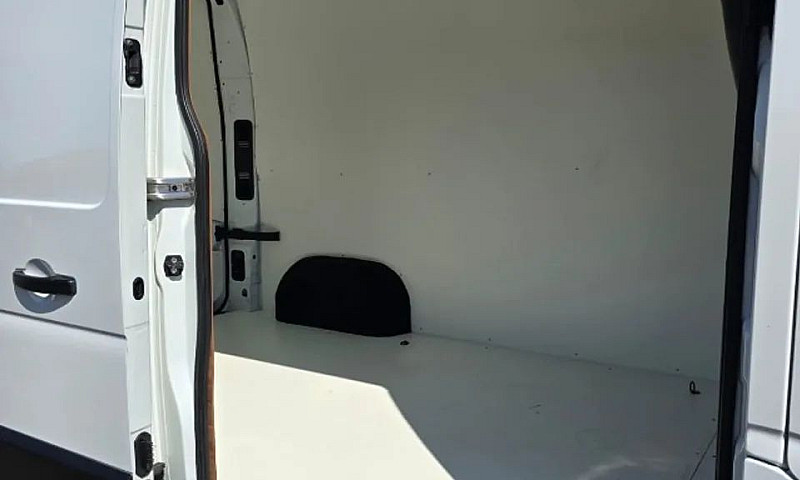 2020 Renault Master ...