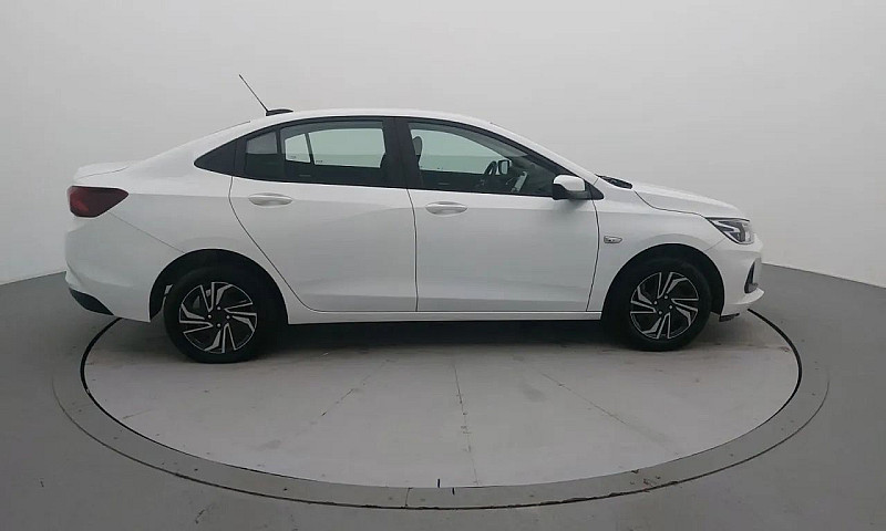 Chevrolet Onix Plus ...