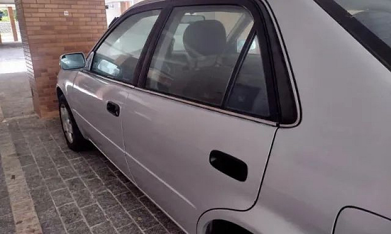 Toyota Corolla Xli 1...