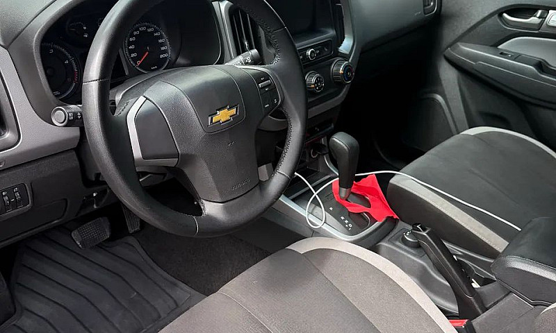 Chevrolet S10 Pick-U...