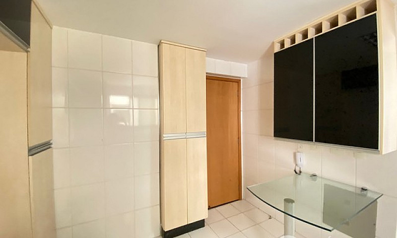 Apartamento 1004,  A...