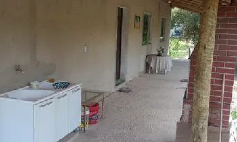 Casa Em Condomínio...