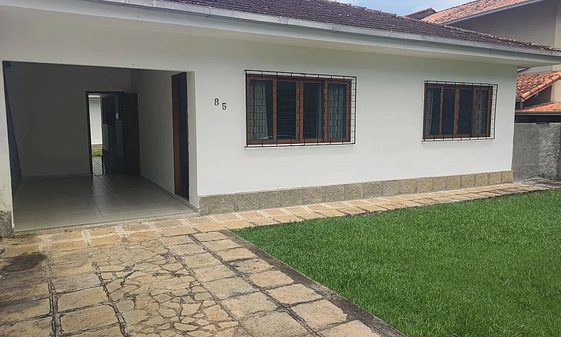 Linda Casa Com 3 Qua...