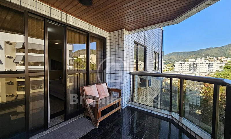 Cobertura Duplex À V...