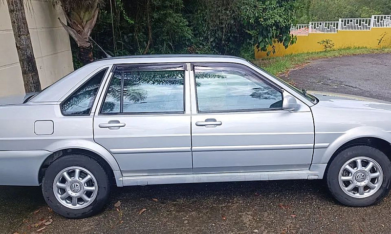 Volkswagen Santana 2...