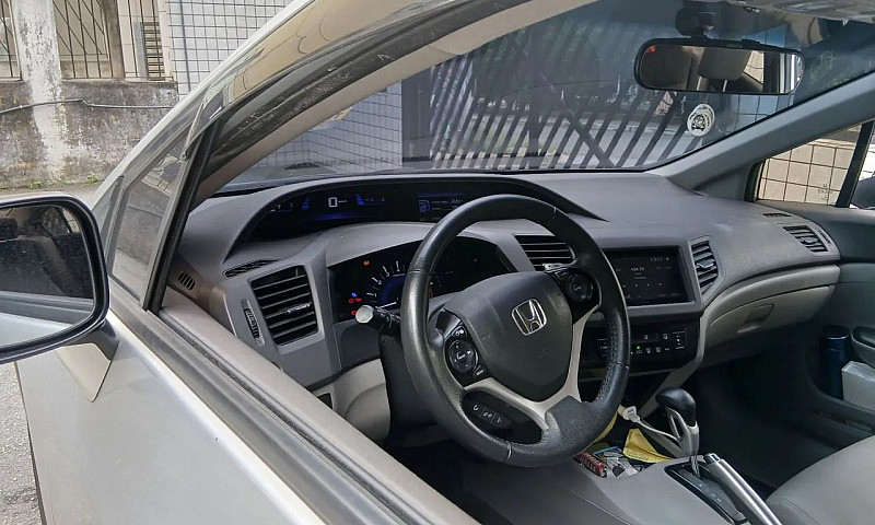 Honda Civic Sedan Lx...