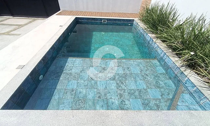 Casa Com 3 Dormitóri...