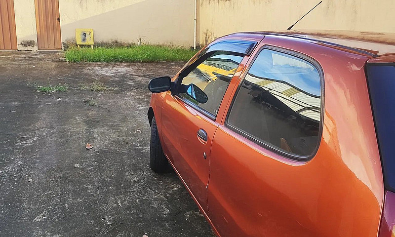 Fiat Palio Young 1.0...