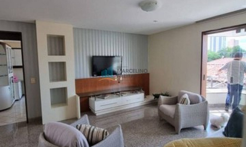Casa Triplex C/ 05 Q...
