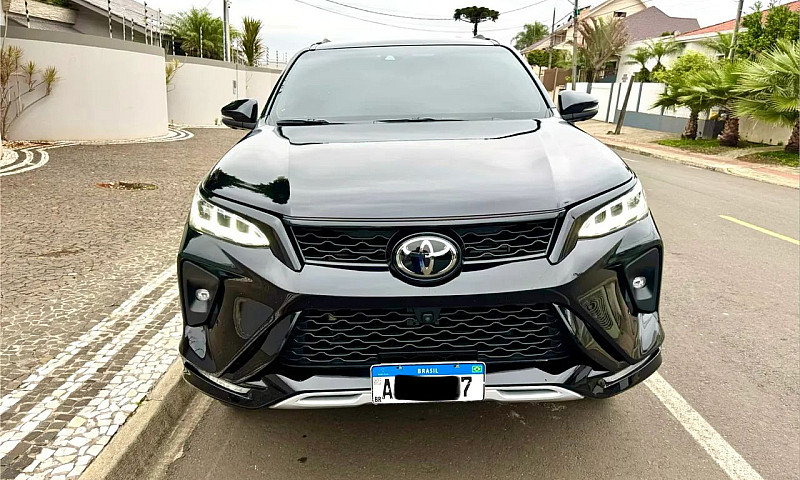 Toyota Hilux Sw4 Dia...