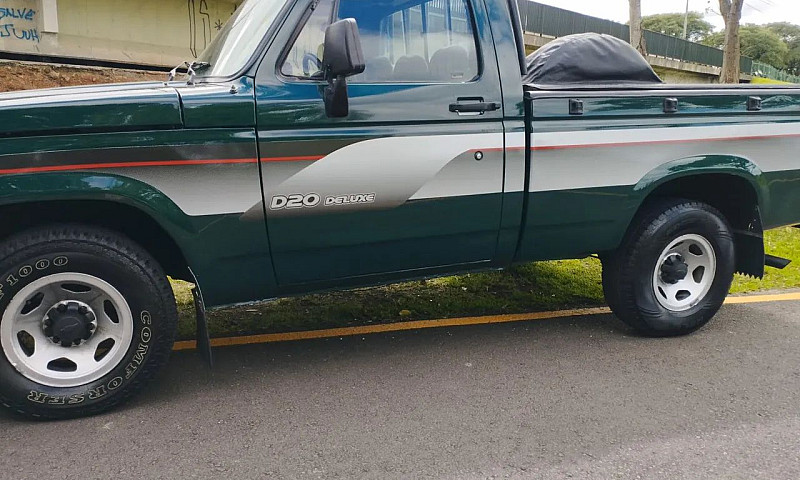 Chevrolet D-20 S / L...