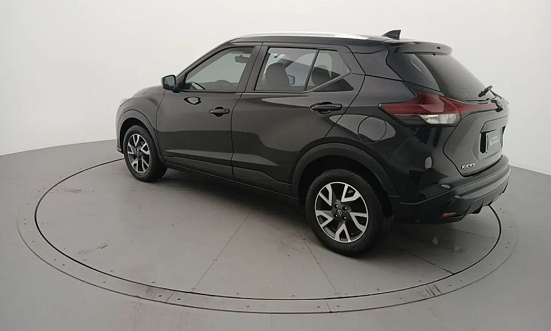 Nissan Kicks Sense 1...